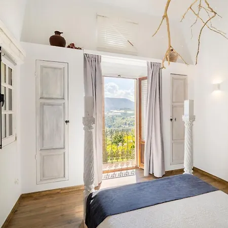 El Tossal - Adults Only Bed & Breakfast
