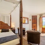 El Tossal - Adults Only Bed & Breakfast Bolulla