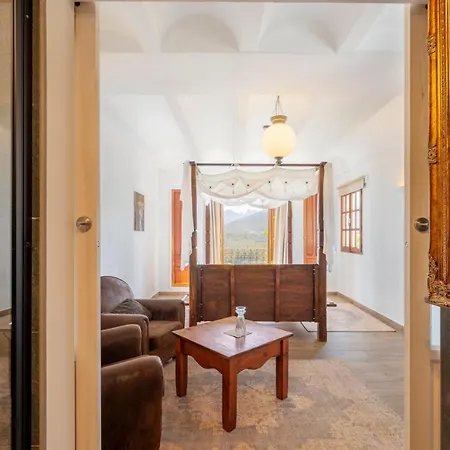 ベッド・アンド・ブレックファスト El Tossal - Adults Only