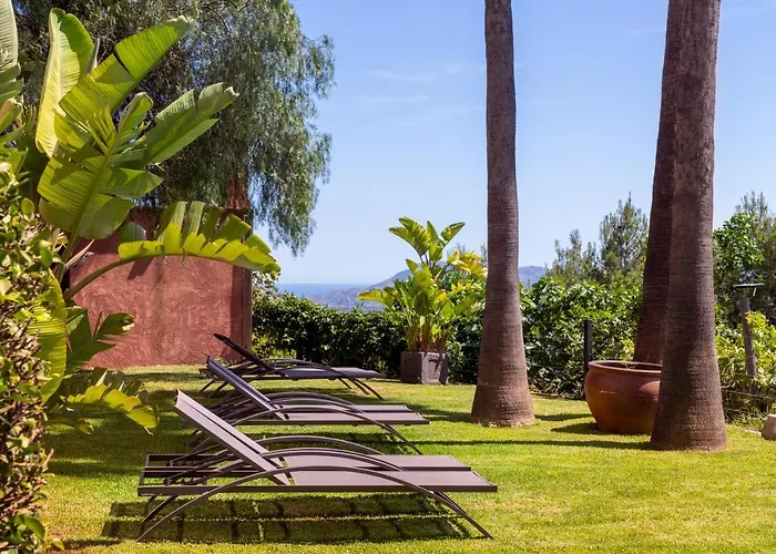 El Tossal - Adults Only