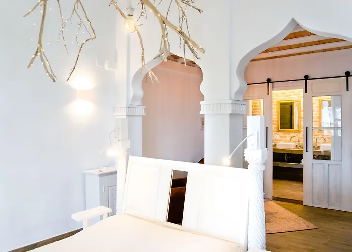 El Tossal - Adults Only