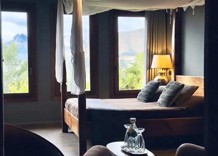 El Tossal - Adults Only